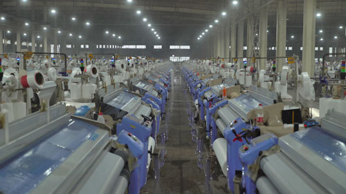 積極參展，推出全新機型JW82噴水織機